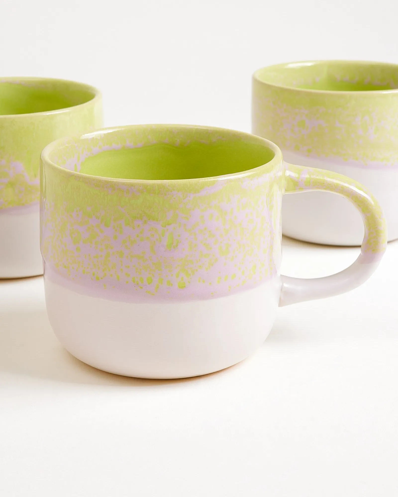 Hot Coimbra tea mug big lime lilac Große Tassen