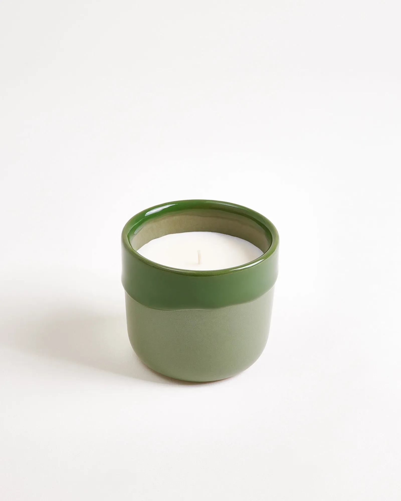 Best Velar - scented candle "Seaside Garden" Duftkerzen